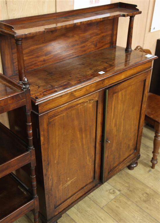 A Victorian chiffonier W.91cm